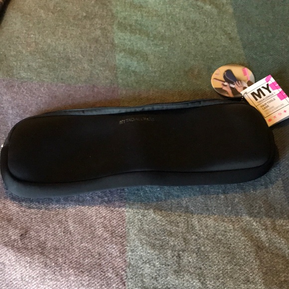 MYTAGALONGS Handbags - Flatiron/Curling Iron Travel Case